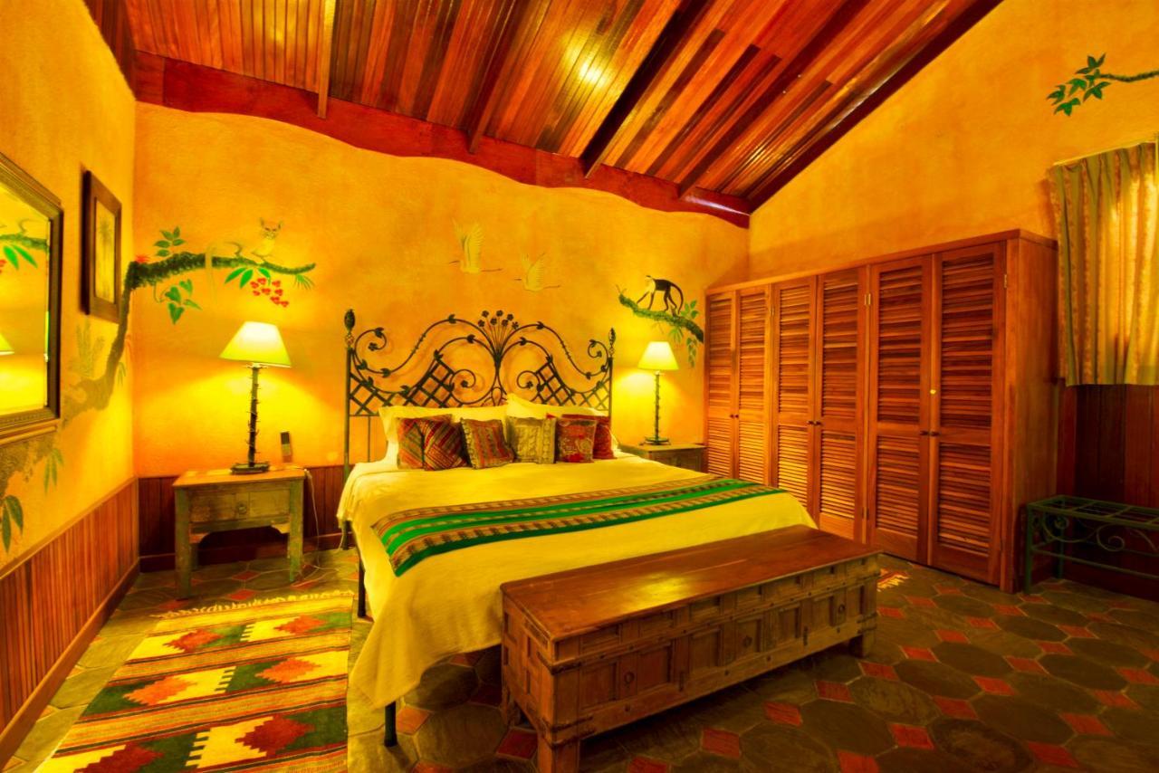 Hotel La Mansion Inn Arenal Nuevo Arenal Bagian luar foto