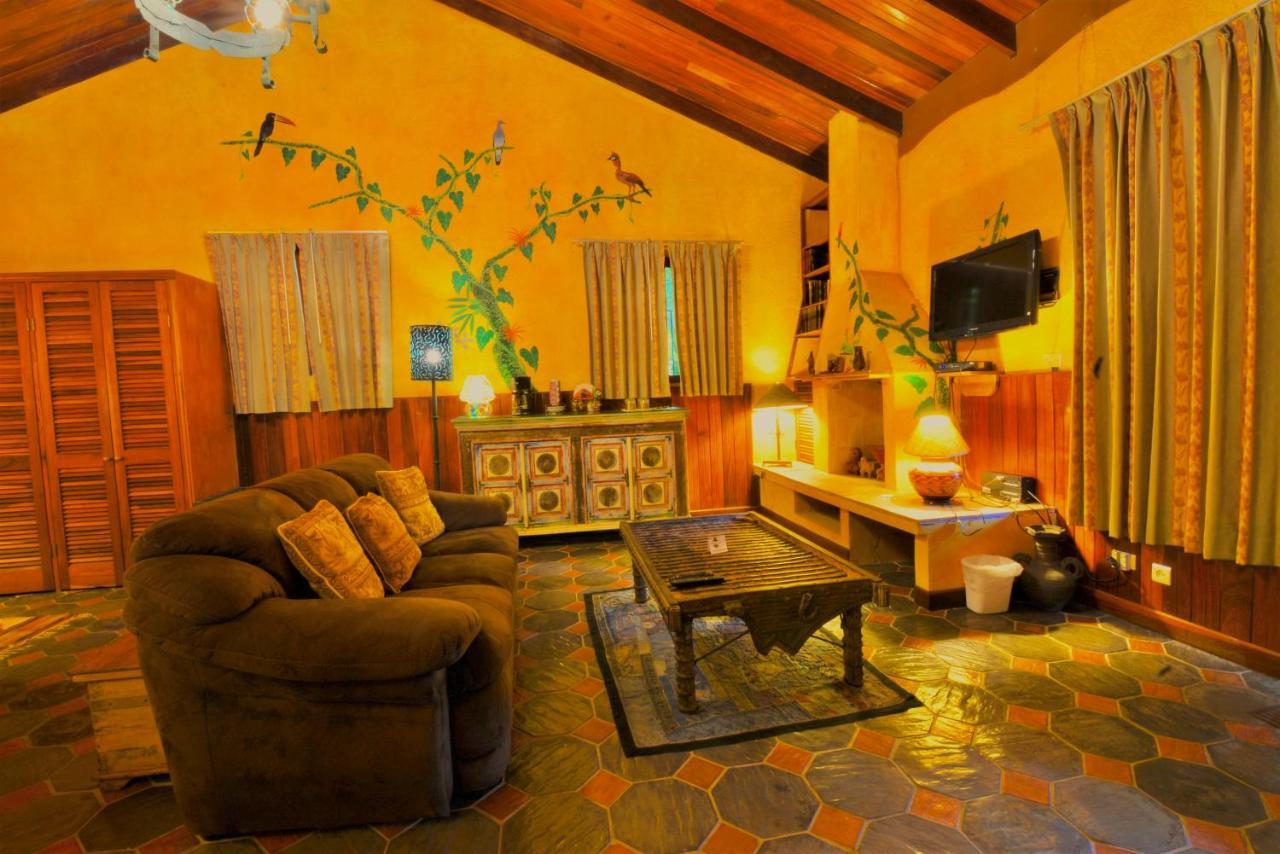Hotel La Mansion Inn Arenal Nuevo Arenal Bagian luar foto