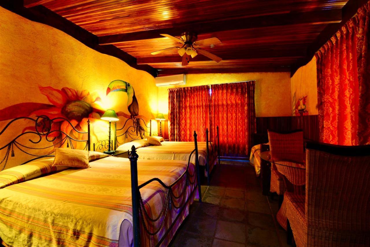 Hotel La Mansion Inn Arenal Nuevo Arenal Bagian luar foto
