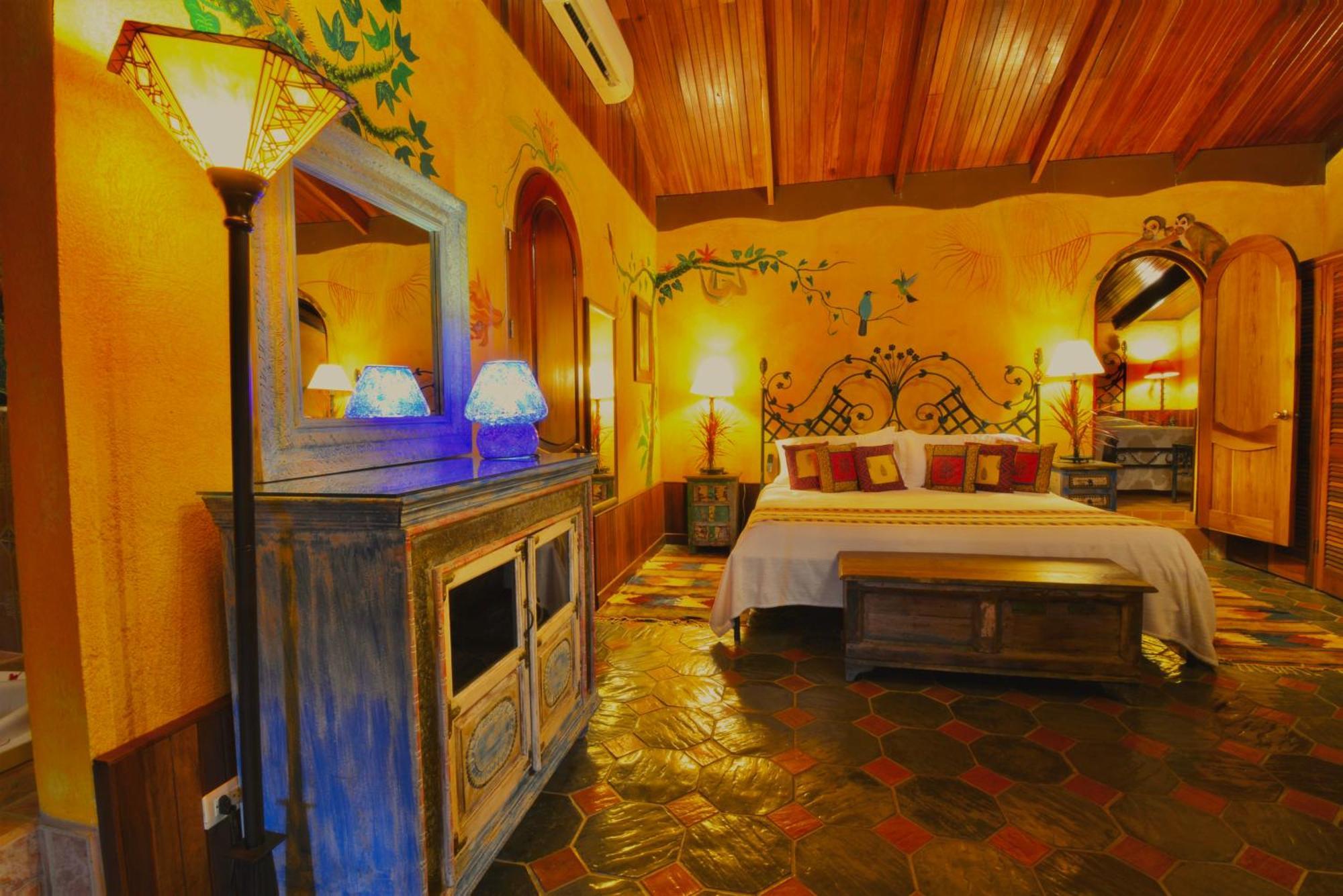 Hotel La Mansion Inn Arenal Nuevo Arenal Bagian luar foto