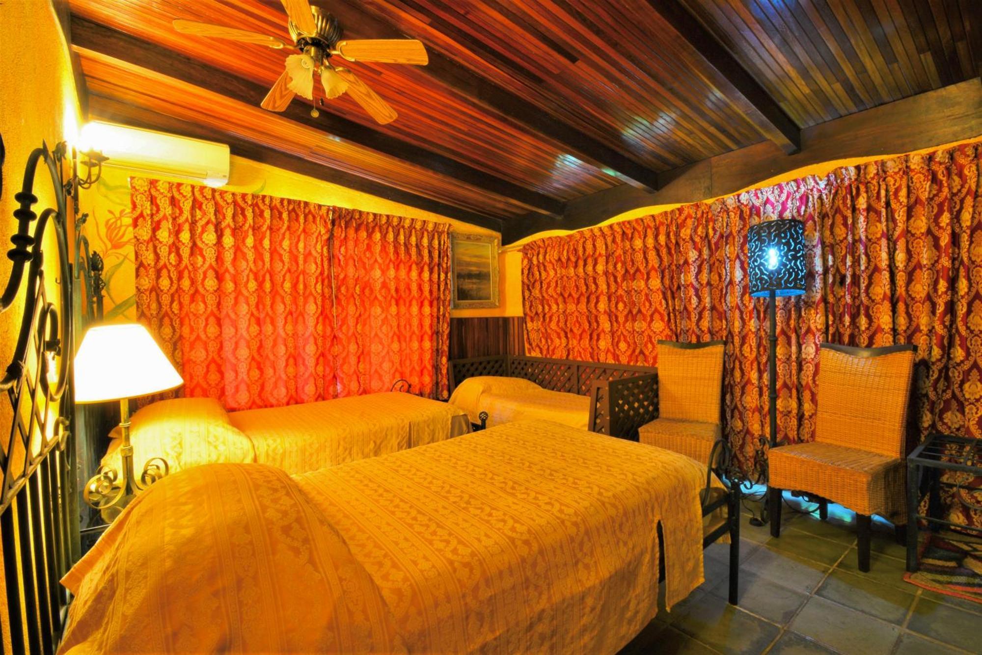 Hotel La Mansion Inn Arenal Nuevo Arenal Bagian luar foto