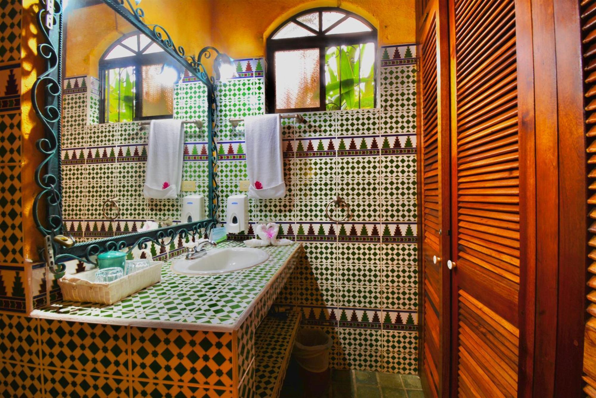 Hotel La Mansion Inn Arenal Nuevo Arenal Ruang foto