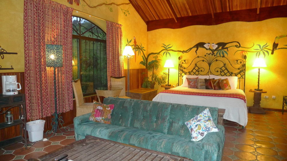 Hotel La Mansion Inn Arenal Nuevo Arenal Bagian luar foto